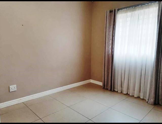2 BEDROOM APARTMENT RENTED IN SUMMERSTRAND